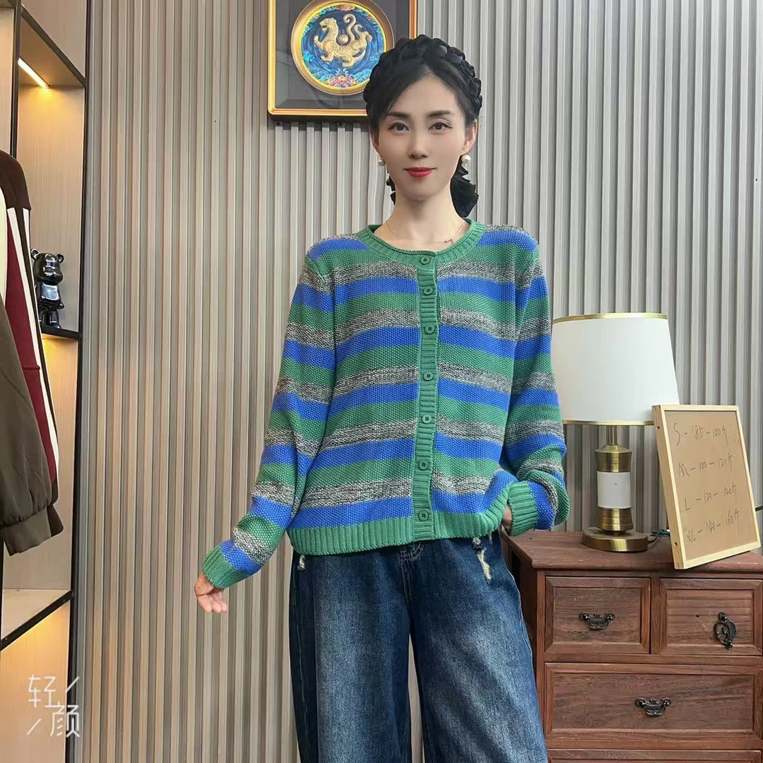 秋季休闲气质拼接针织条纹长袖圆领针织衫女1090款
