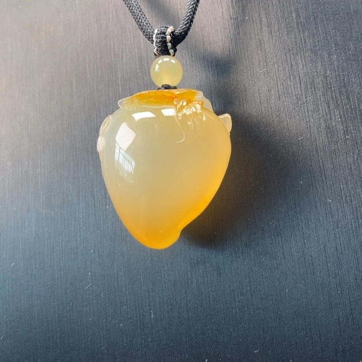 合金石英质玉（黄龙玉）颈饰