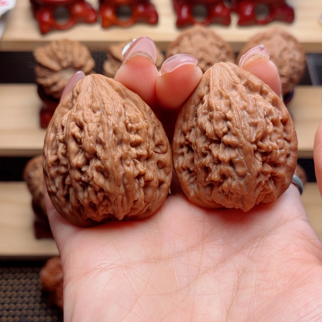 文玩核桃把件虎头王