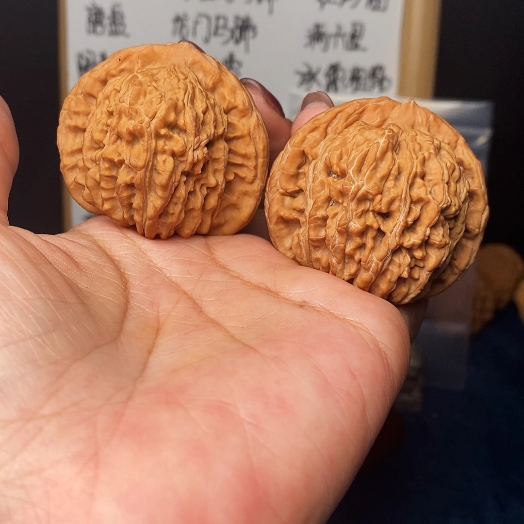 文玩核桃手串四座楼