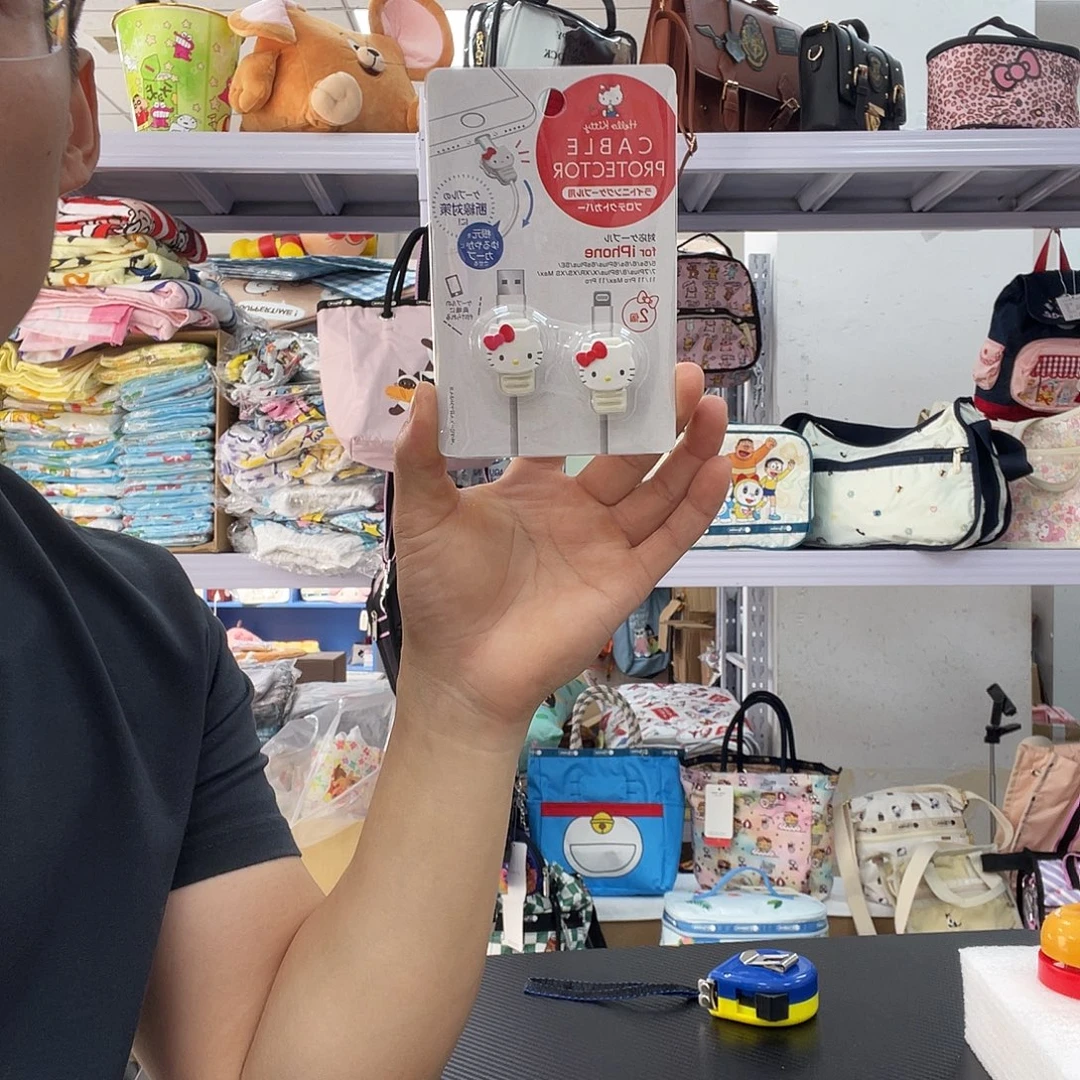 PU化妆包等产品和产品为