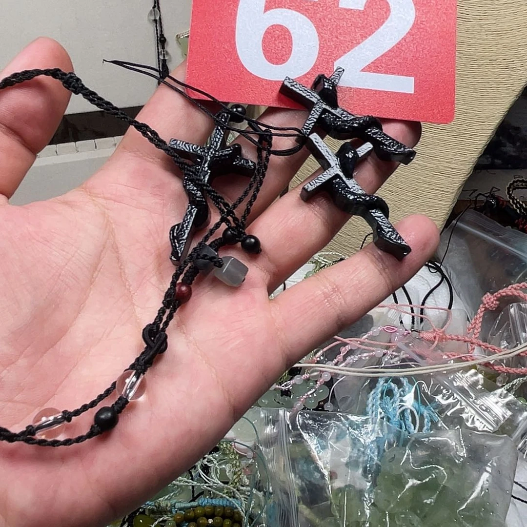 蛇纹石玉合金颈饰