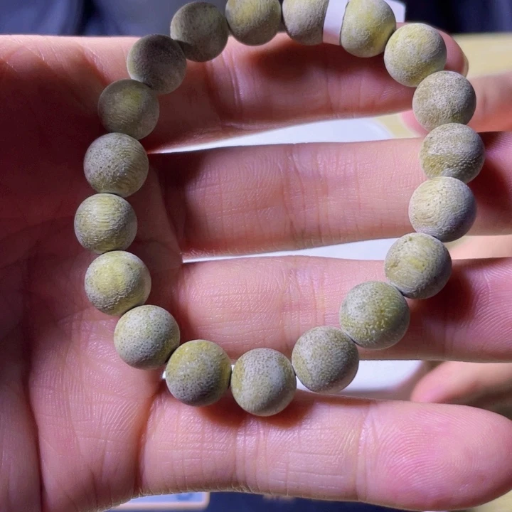 沉香沉香碎屑结晶绿奇