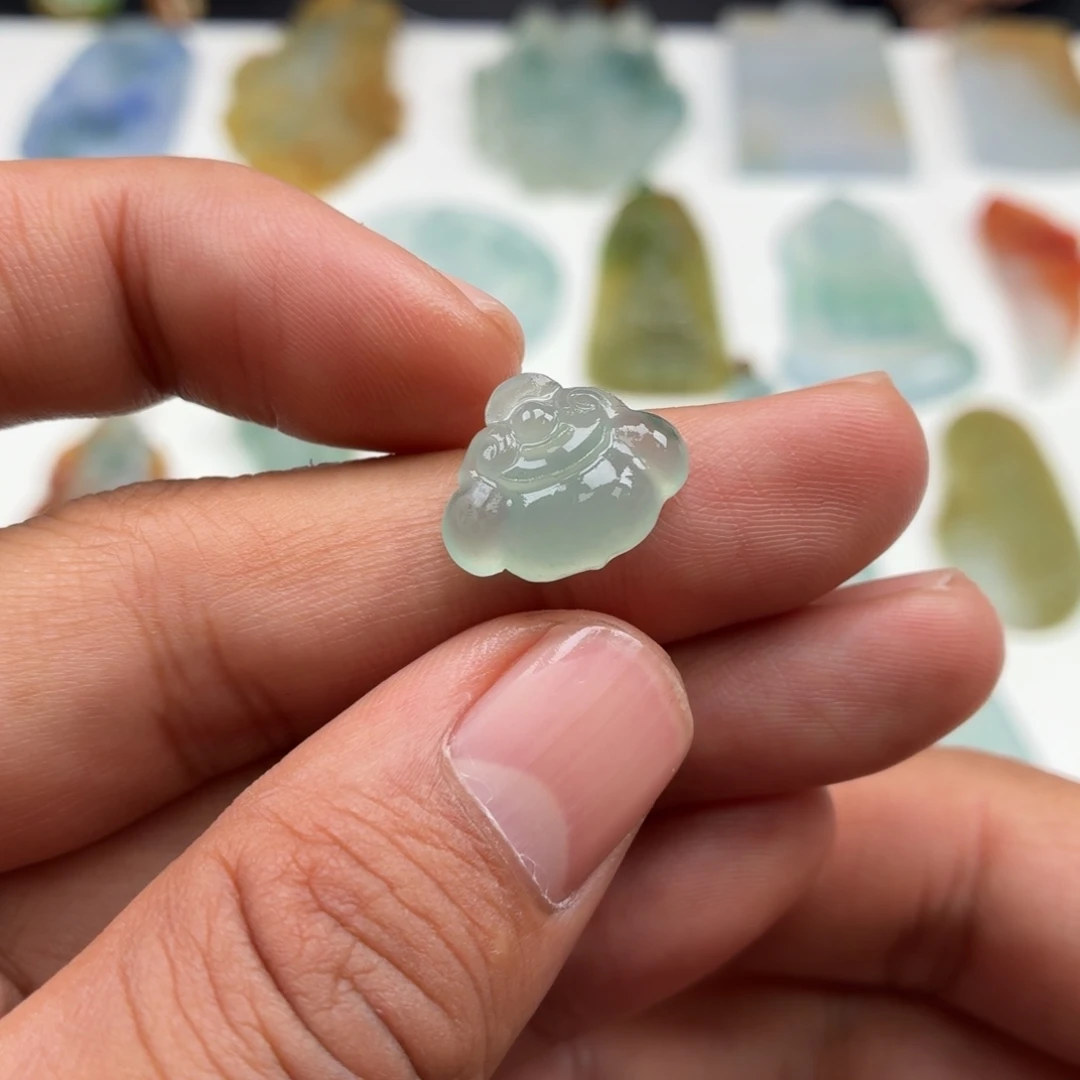 定制翡翠未镶嵌如意头