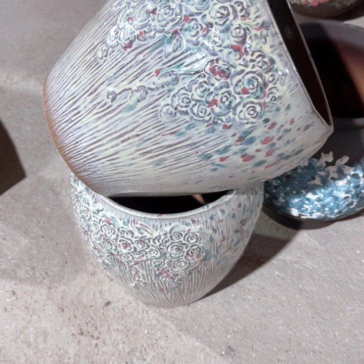 紫砂花盆口径18高度23两只正品