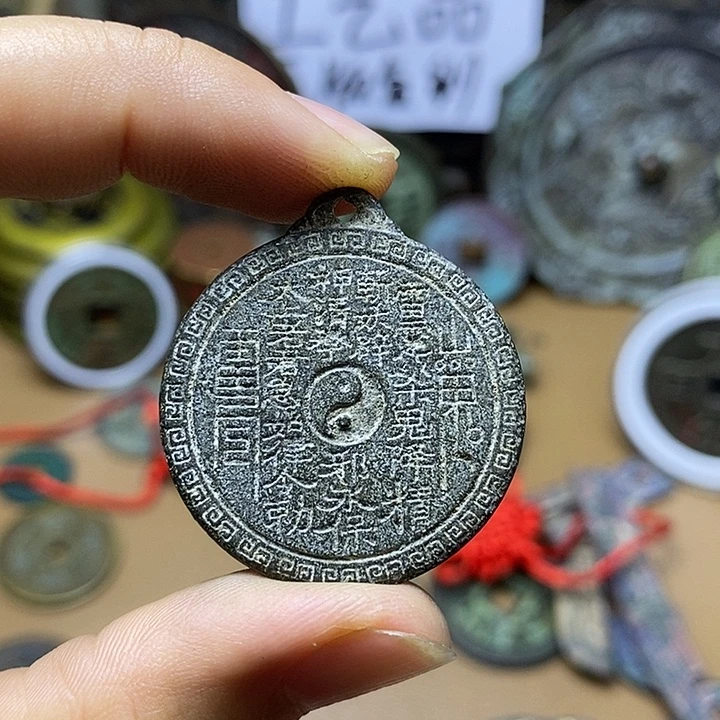 铜铁合金类工艺品