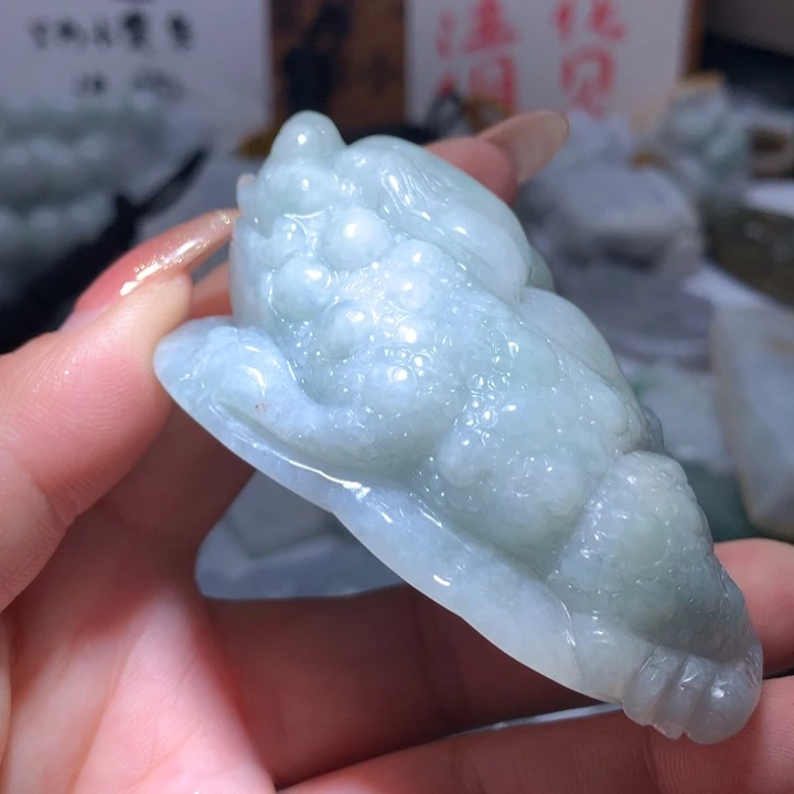 翡翠未镶嵌颈饰保真天然A货翡翠