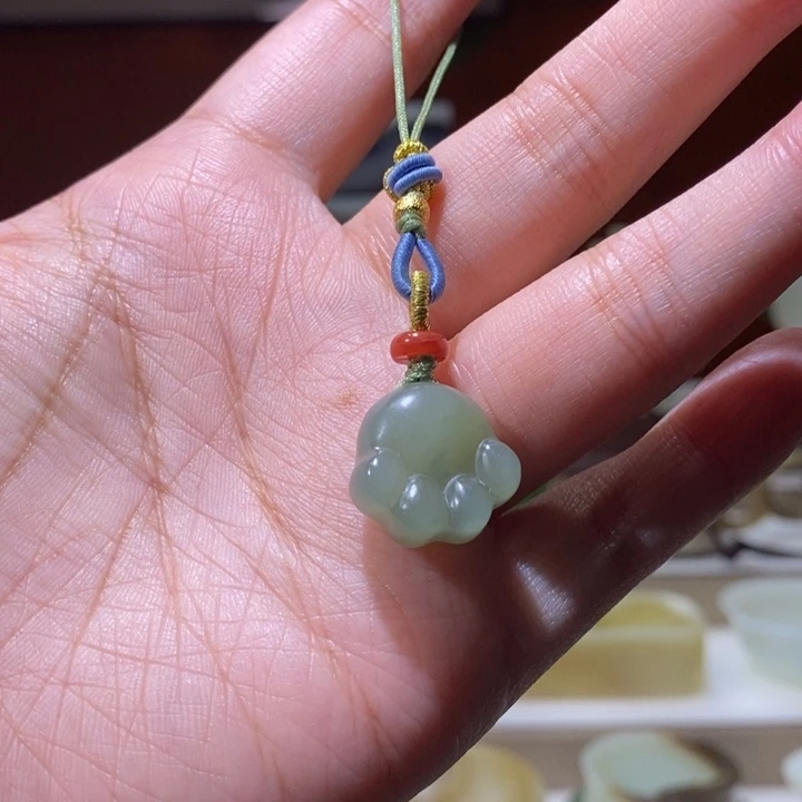 未镶嵌和田玉摆件晴水猫爪