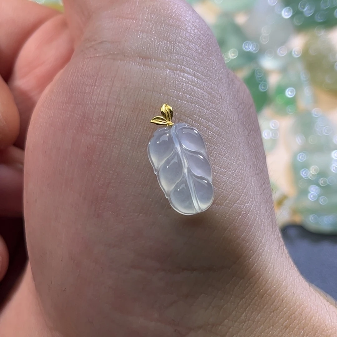 定制翡翠18K金镶嵌翡翠