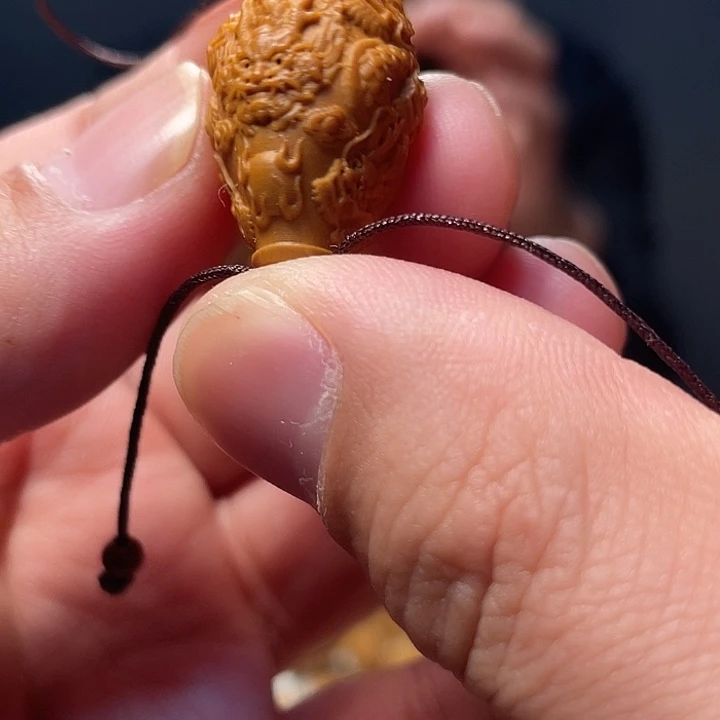 橄榄核吊坠橄榄核