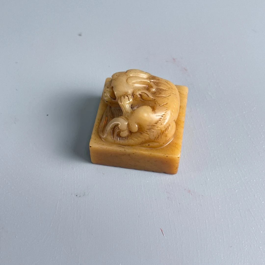 20世纪中期到后期寿山石狮钮印章-M25AQ002D88/挂坠/摆件/绣花张