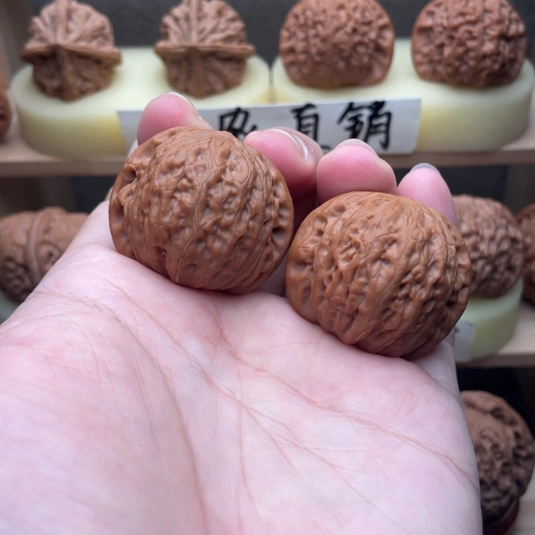 吊坠文玩核桃铁锤38➕开播福利