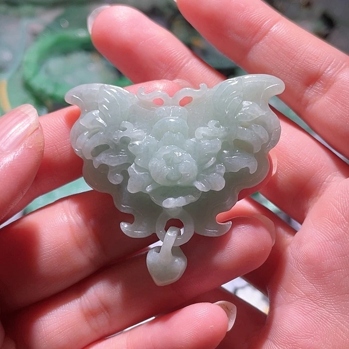 颈饰未镶嵌翡翠活****猫天