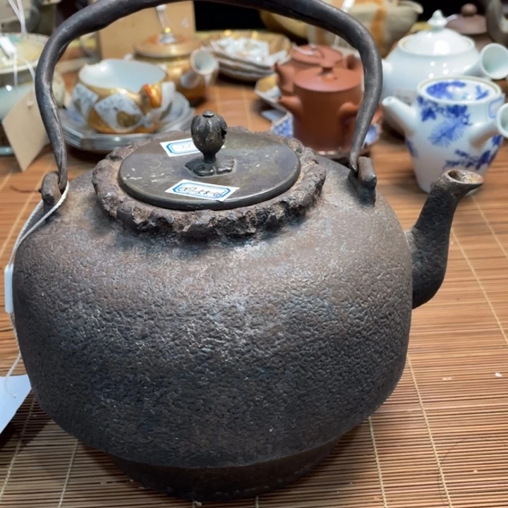 15铁壶一客 侧面渗水