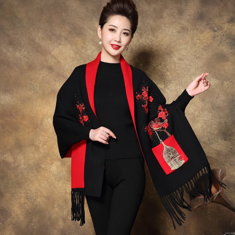 亿喜绣秋冬新款妈妈披肩外套喜婆婆婚礼洋气外搭中老年女装81931