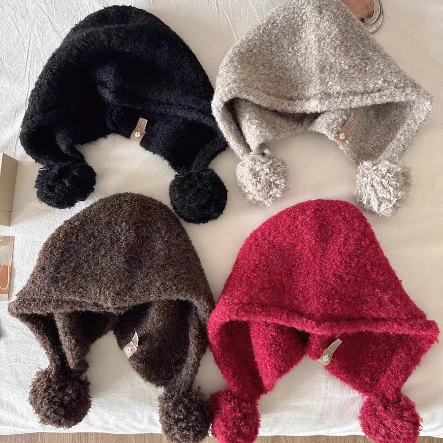 (S0015) 2005 新款出口泡菜圈圈毛球帽拉法帽羊毛帽针织护耳帽