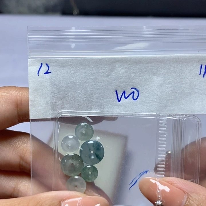 定制翡翠未镶嵌不退