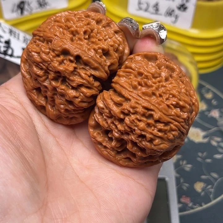 吊坠桃核49-30792-02