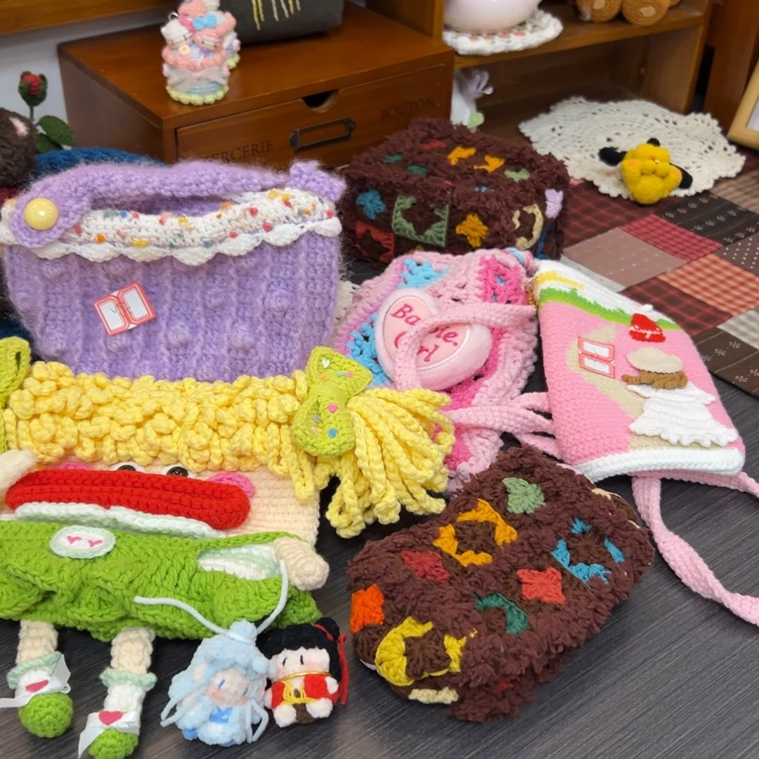 塑料钩织刺绣手工包包玩偶居家用品