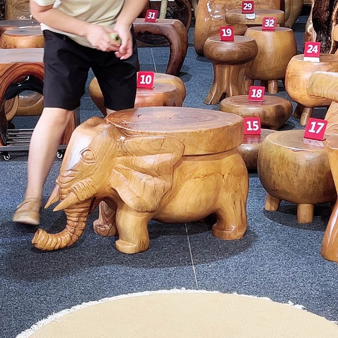 6 号香樟木尺寸：85-44-43cm