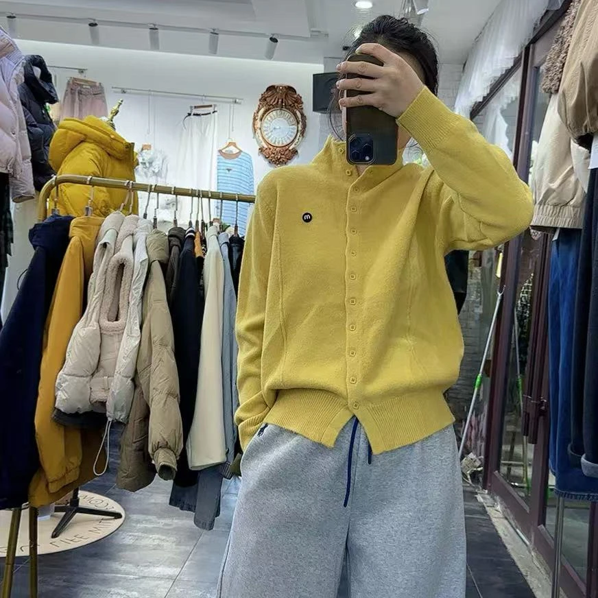 冬季新品高档精致百搭保暖针织开衫设计感通勤减龄甜美毛衣女显瘦