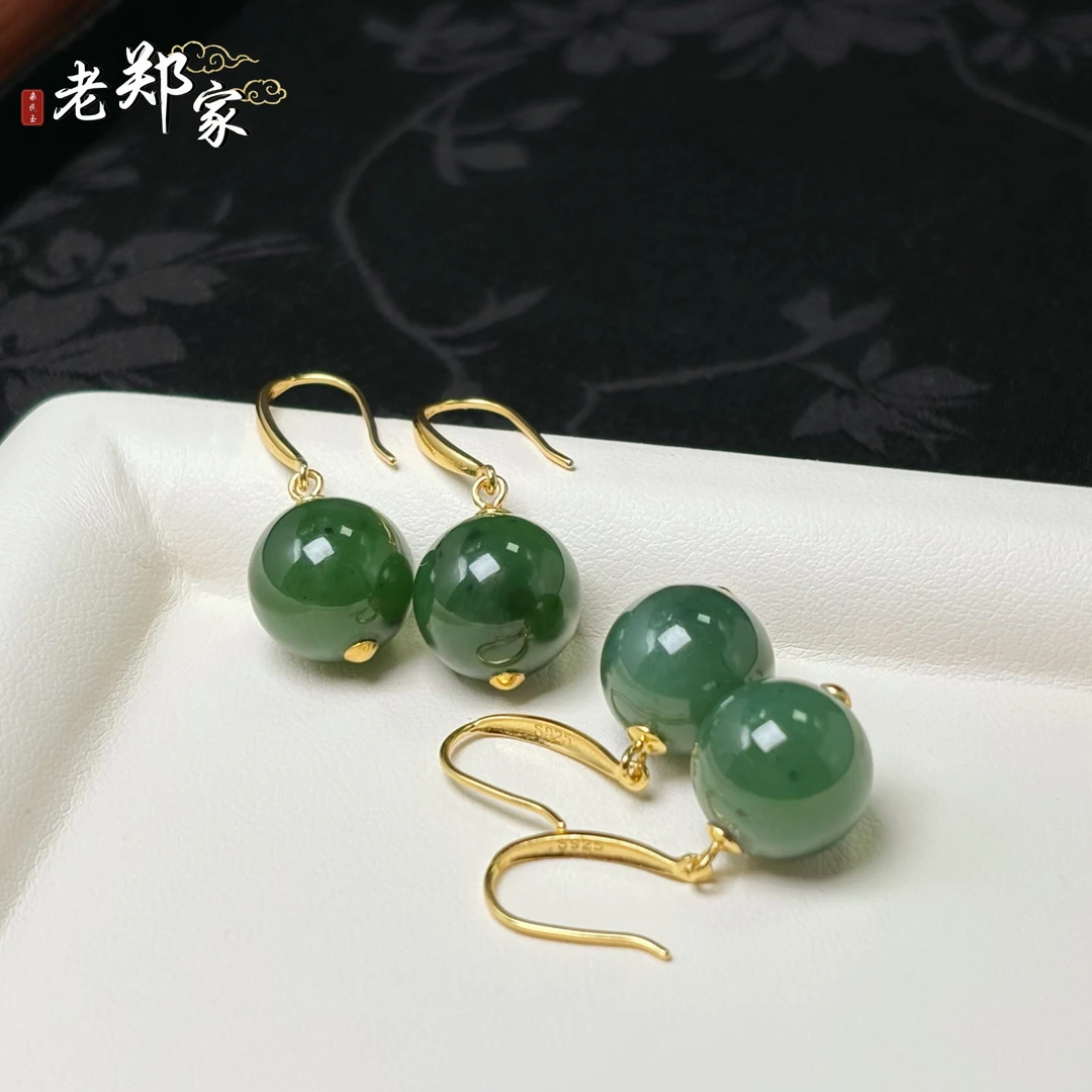 【老郑家】925银和田玉耳饰一对 YL11 多样性发一件 约12mm 微黑点