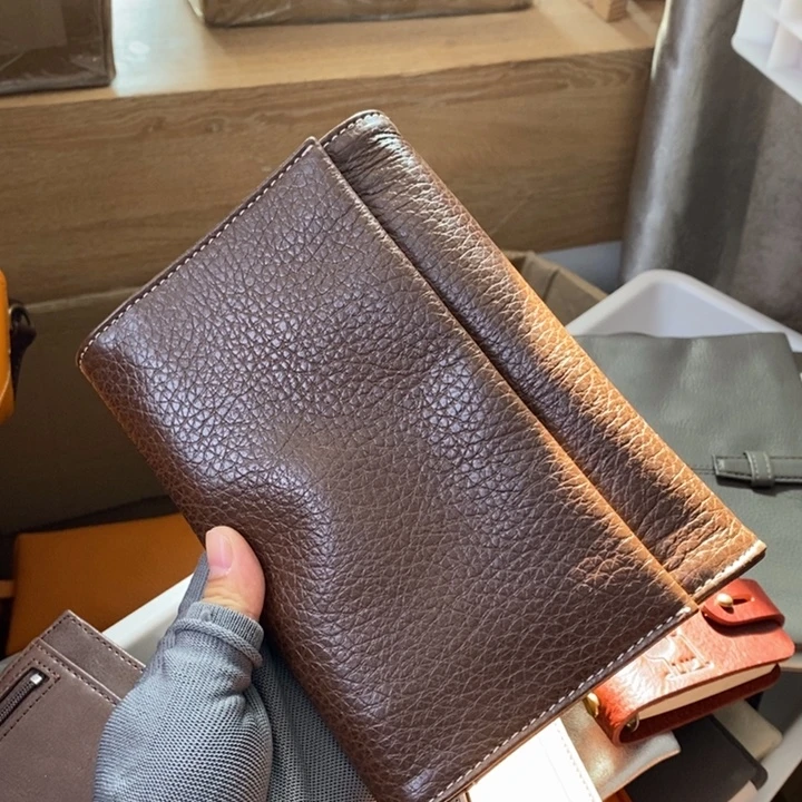 头层牛皮A6活页本