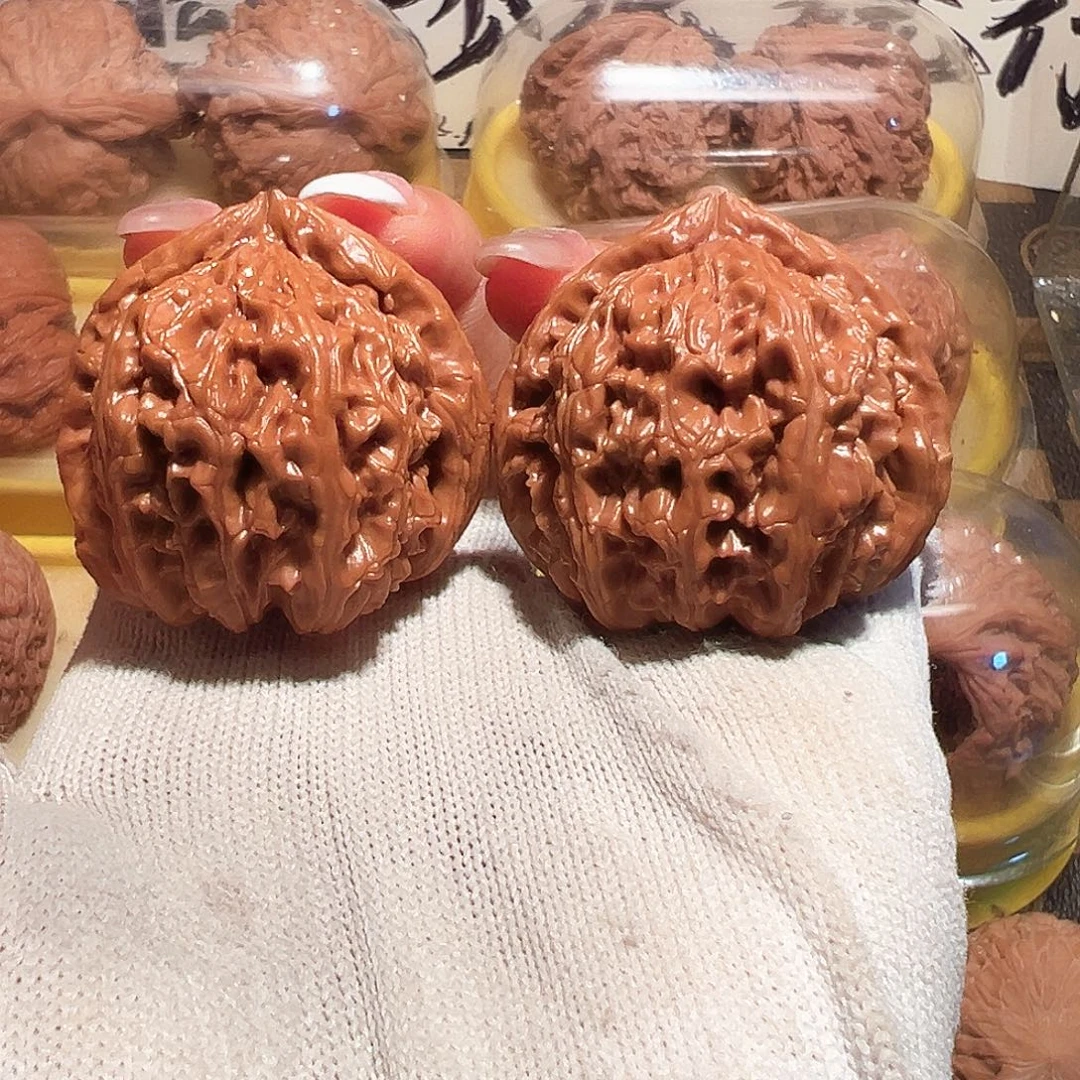 吊坠桃核40三角白全品