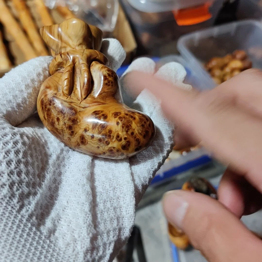 太行崖柏手工艺品