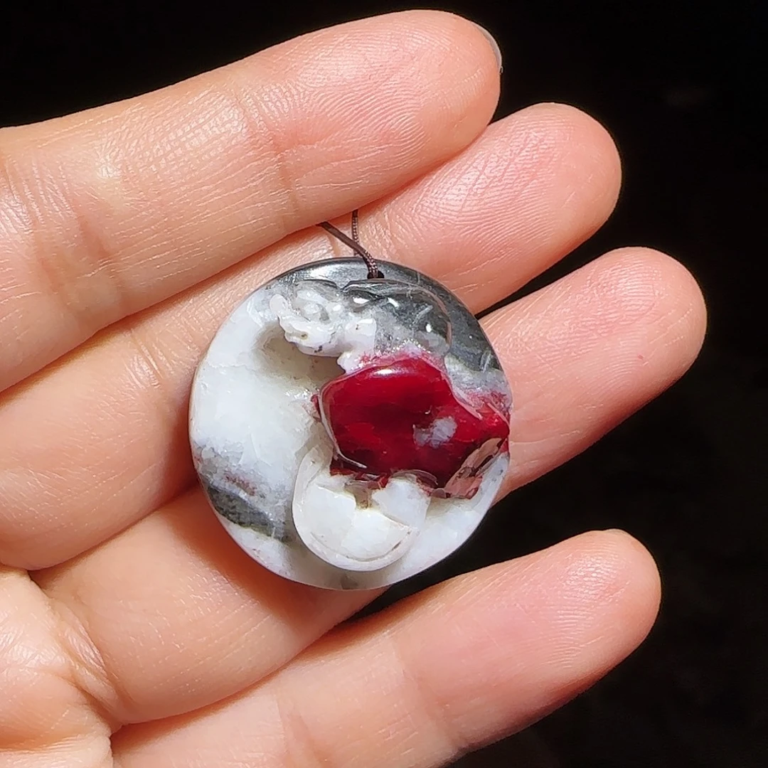 天然辰砂天然朱砂吊坠44