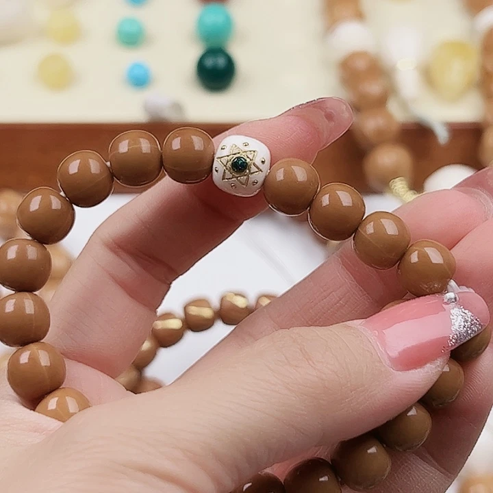 如***一猴头核桃吊坠老型