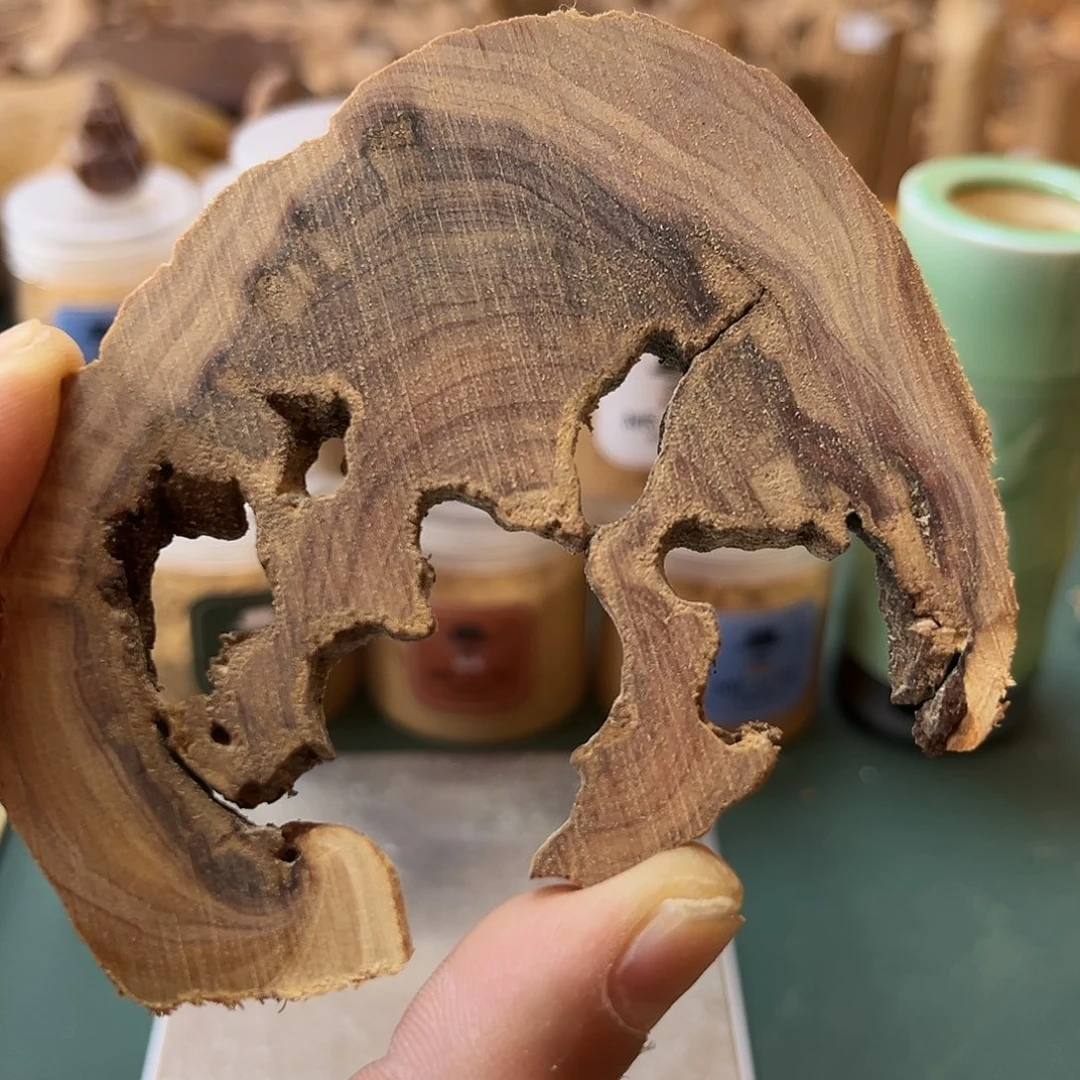 檀香木其他三*七老山檀虫漏片片