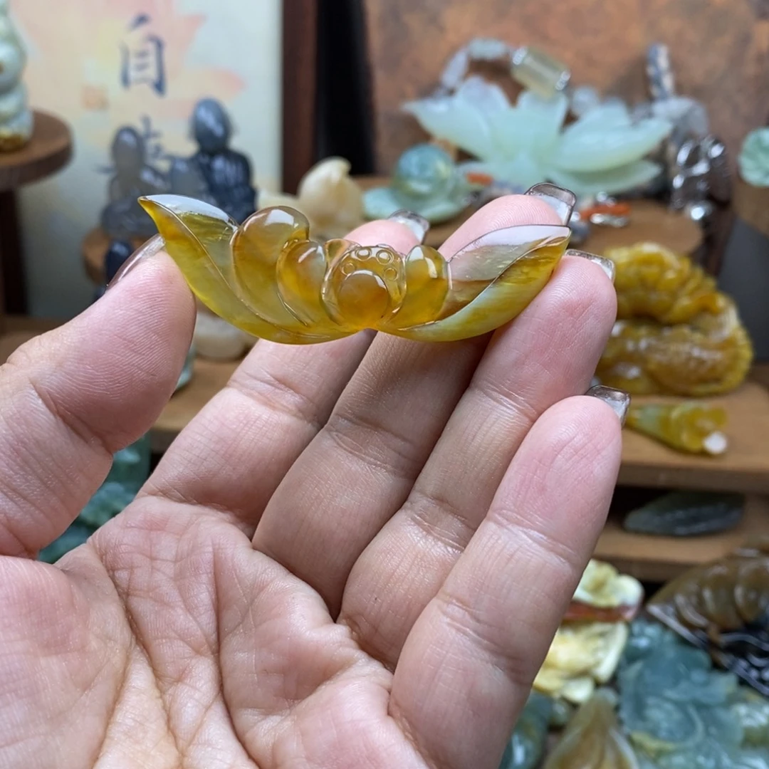 草***海蛇纹石玉未镶嵌吊坠(赠链)