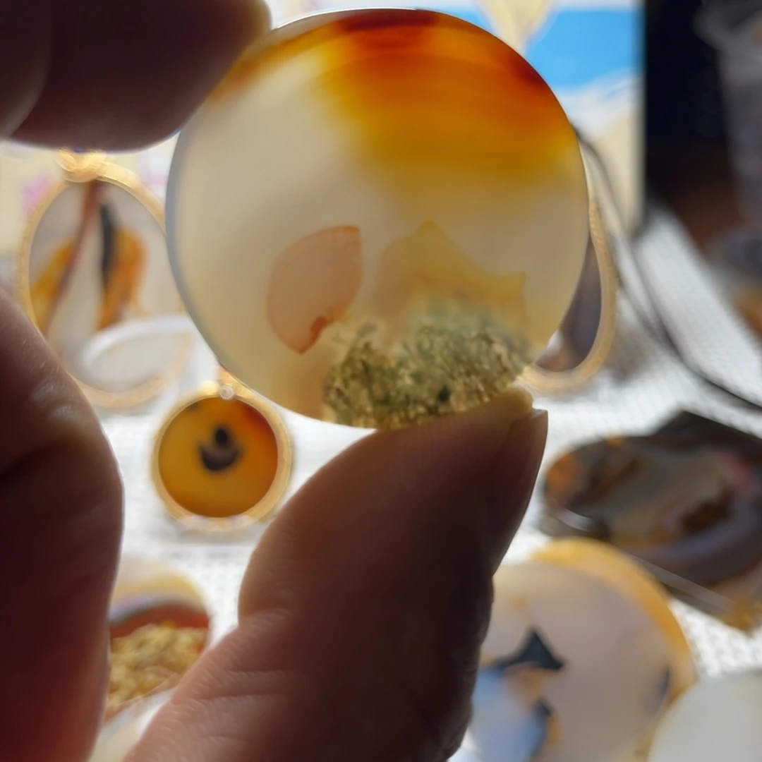 玛瑙/玉髓未镶嵌吊坠(不含链)