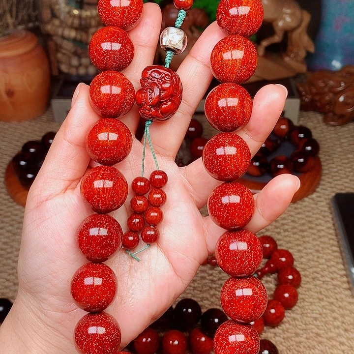 檀香紫檀（小叶紫檀）桃2.0红手持