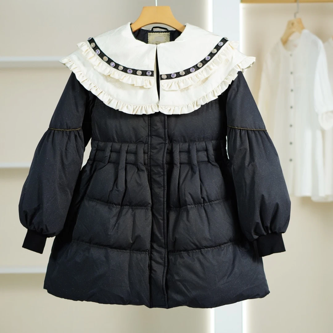 麦迪尚品 艾系列 F423 女装时尚秋冬厚款羽绒服黑色P0660201