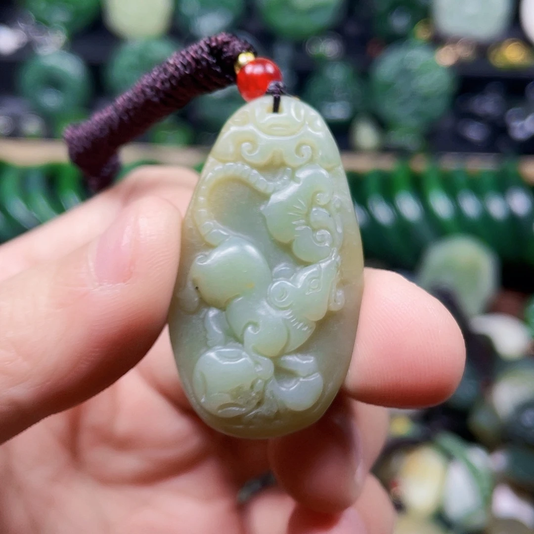 和田玉未镶嵌珠宝半成品