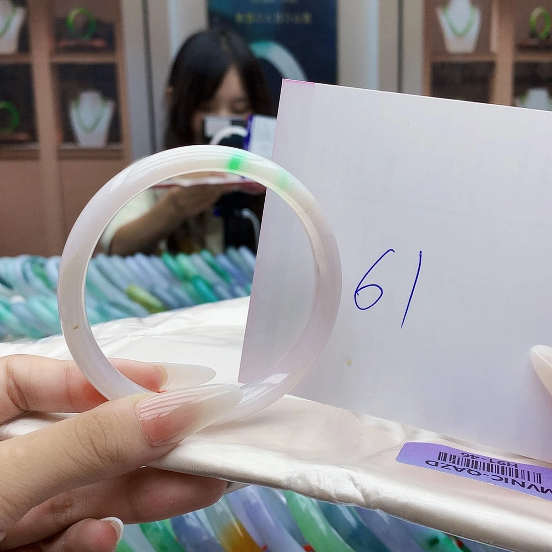 翡翠手镯未镶嵌T