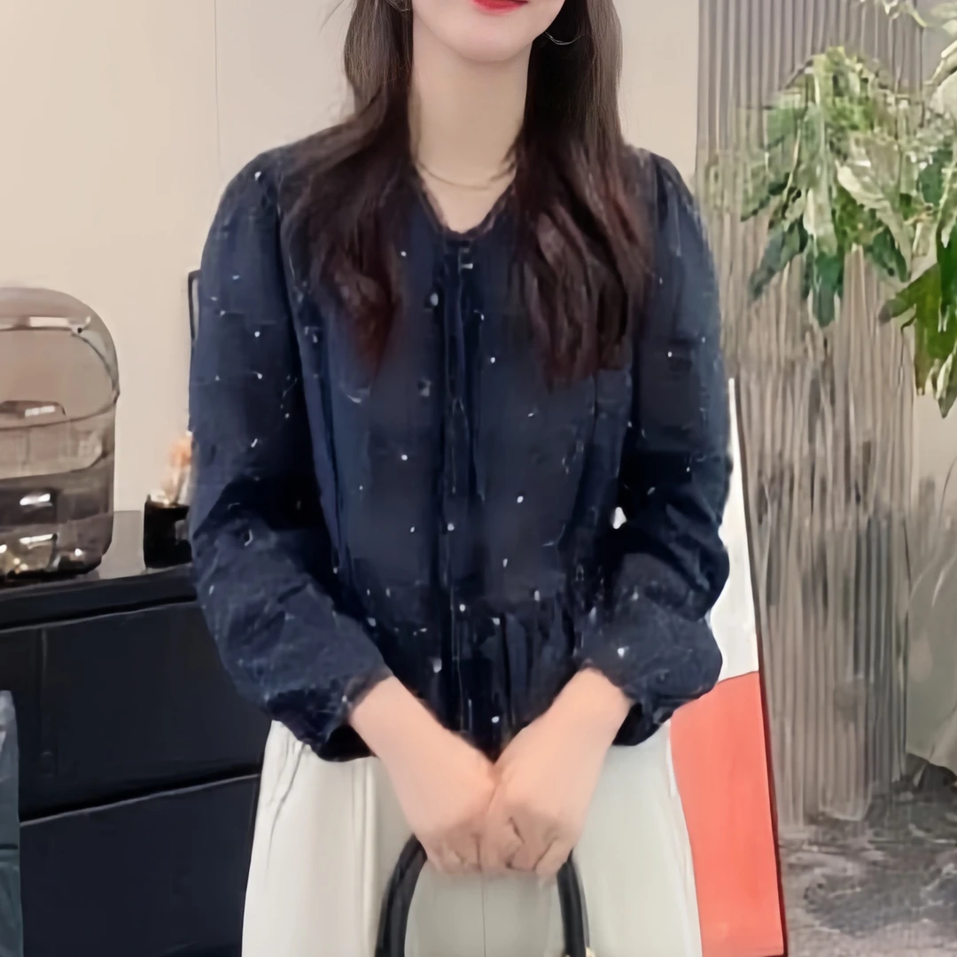 2025秋季新款开扣蝴蝶结长袖T恤女小衫设计感潮流洋气百搭上衣女