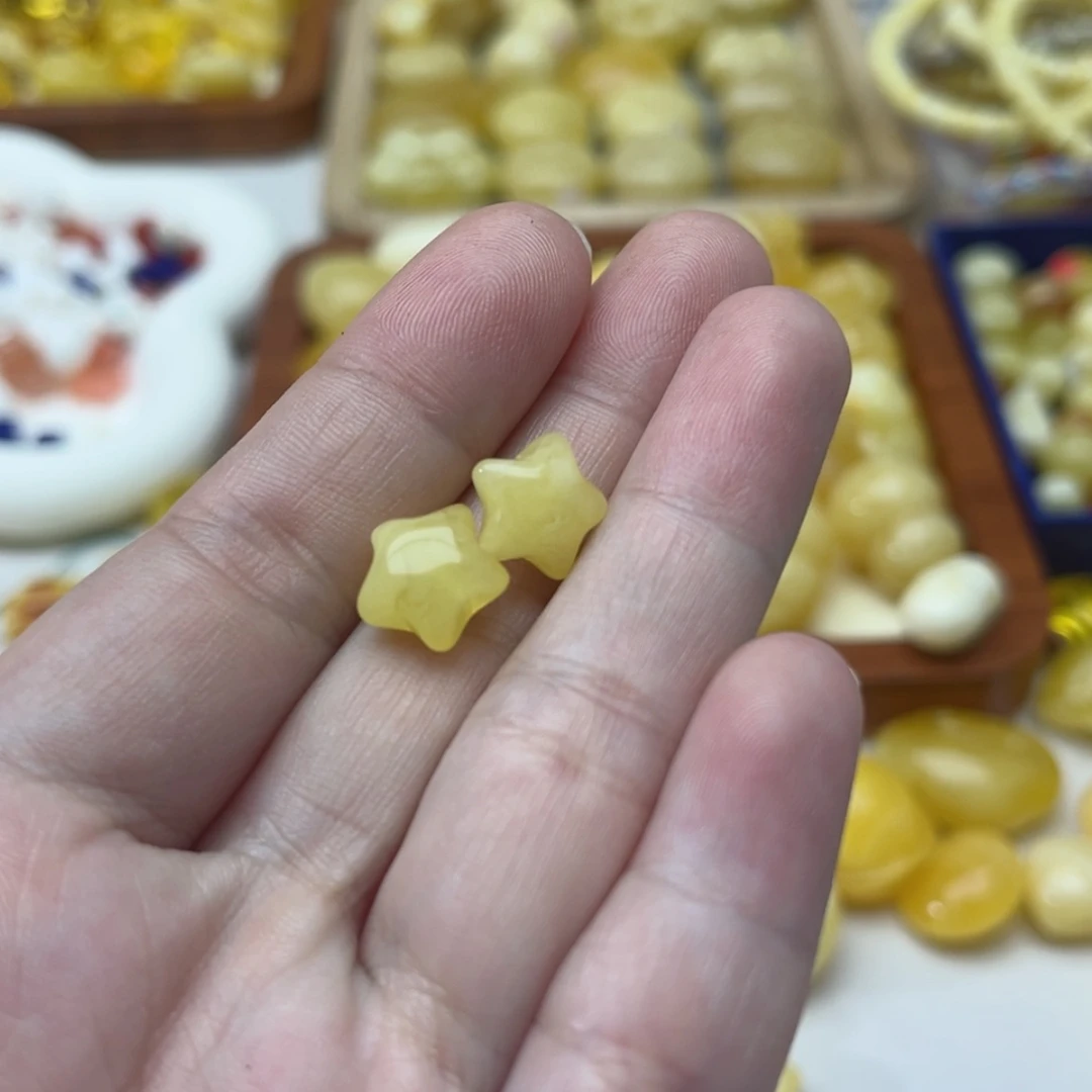 【闪购商品】未镶嵌蜜蜡裸石配饰