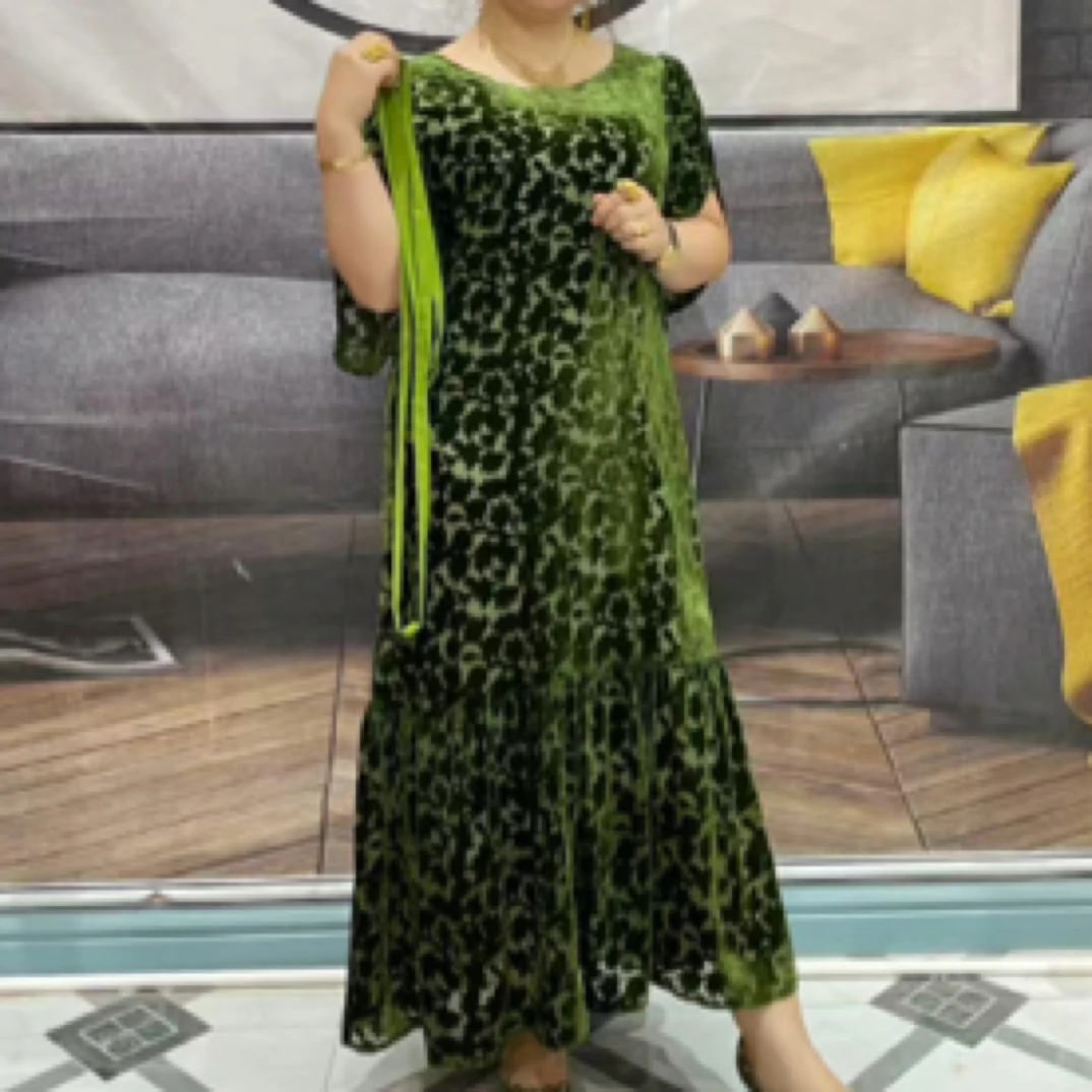 شىپىڭ  كوينەك 高端轻奢定制宽松版丝绒连衣裙时尚优雅尽显气质