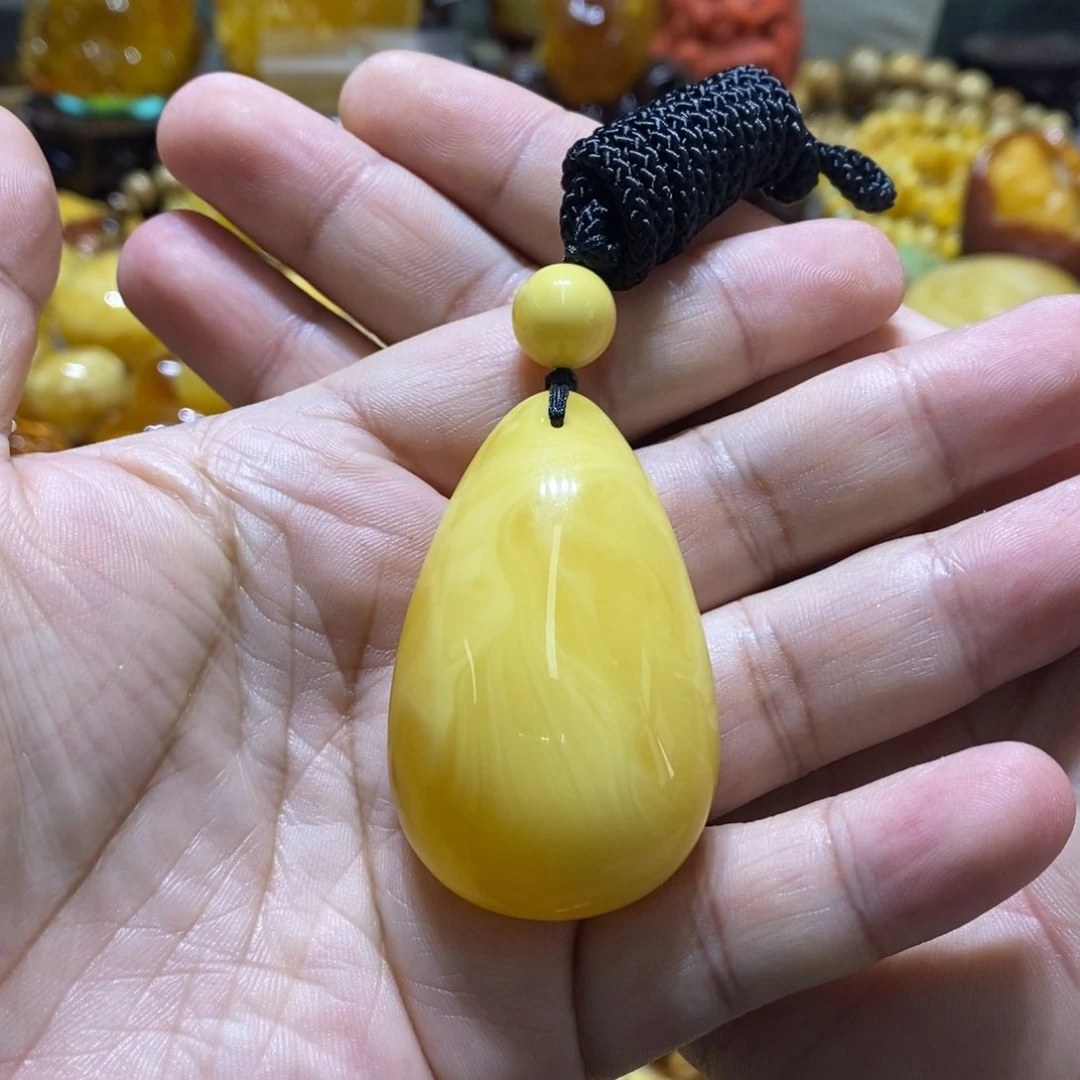 裸石蜜蜡未镶嵌水滴吊坠