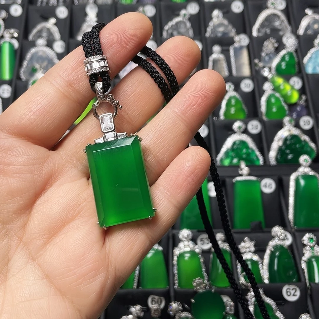 玛瑙/玉髓合金颈饰