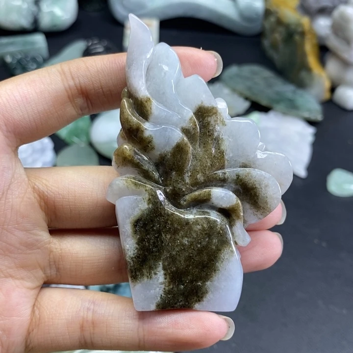 翡翠未镶嵌颈饰天然A货翡翠长75.9