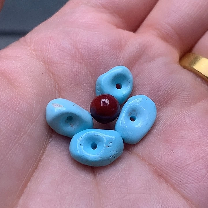 南红玛瑙未镶嵌珠宝奇石