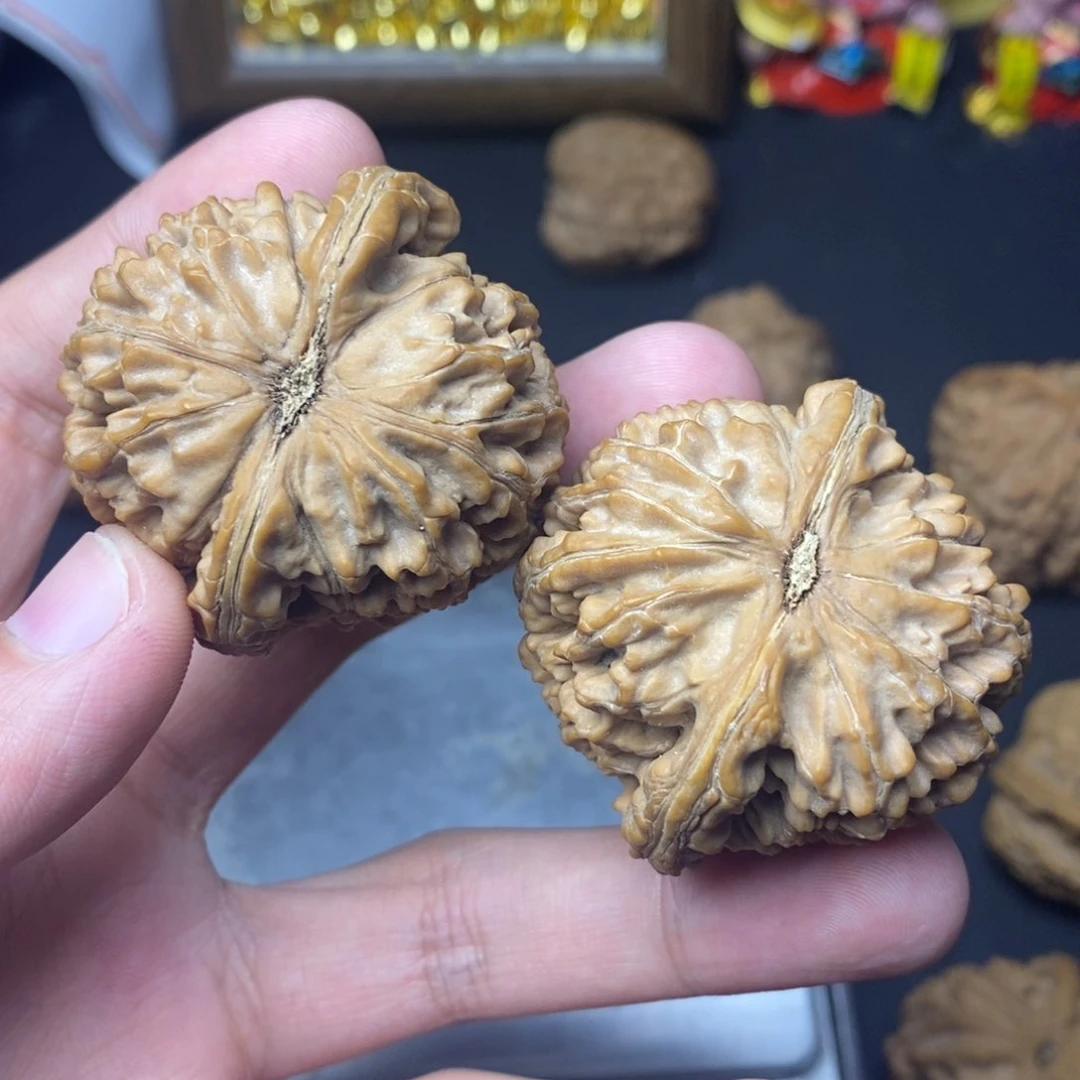 吊坠文玩核桃水龙纹