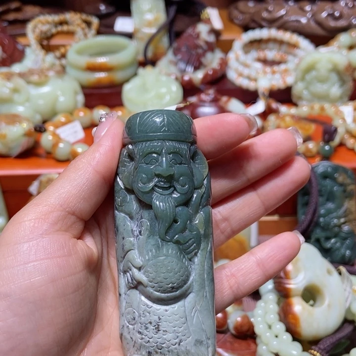 岫岩河磨玉（透闪石质玉）把件未镶嵌