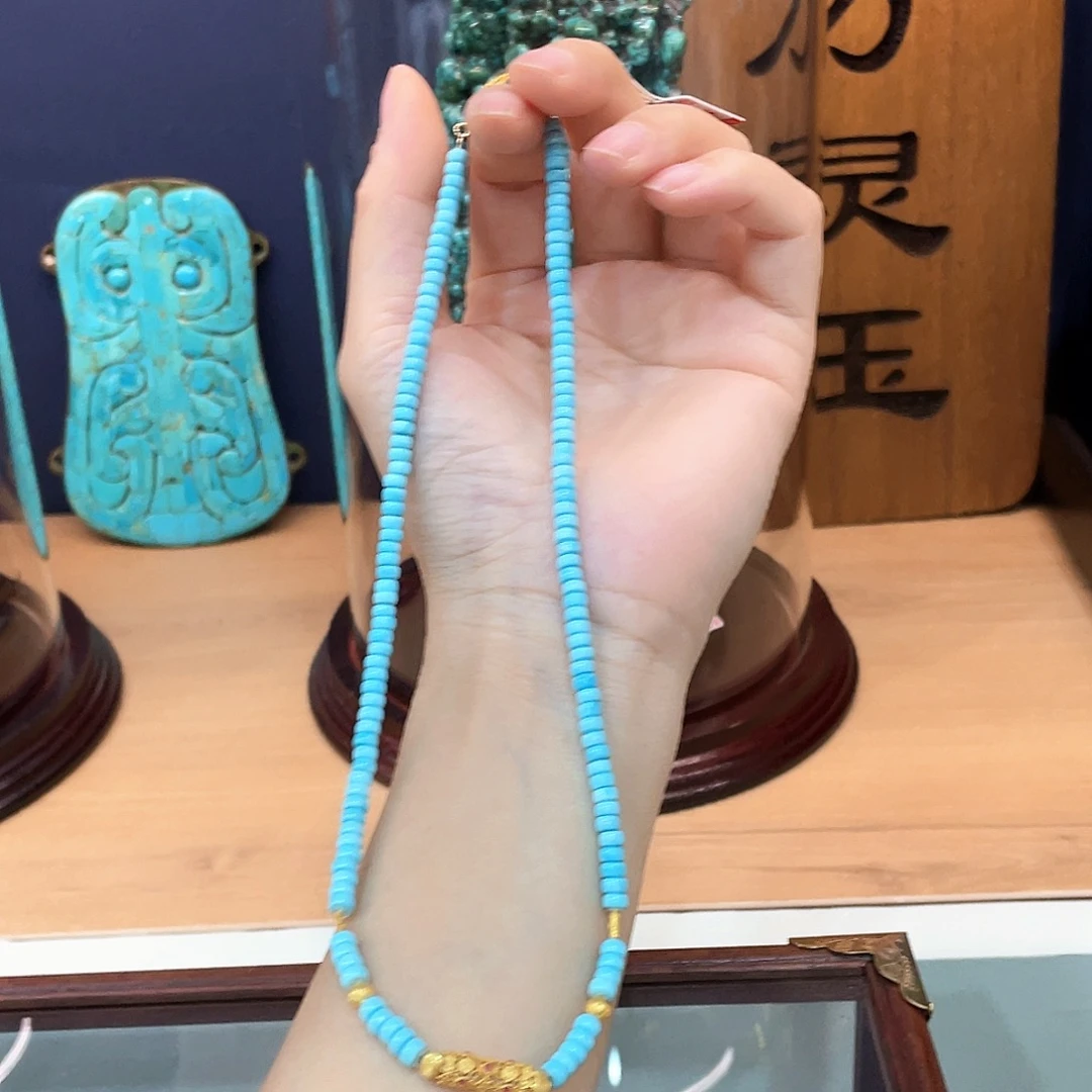 18K金镶嵌绿松石颈饰