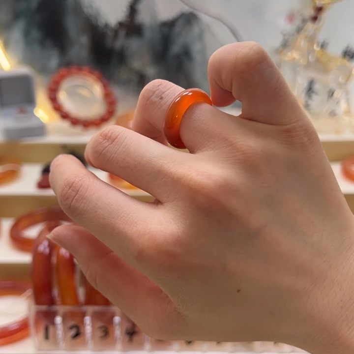 玛瑙/玉髓未镶嵌手镯