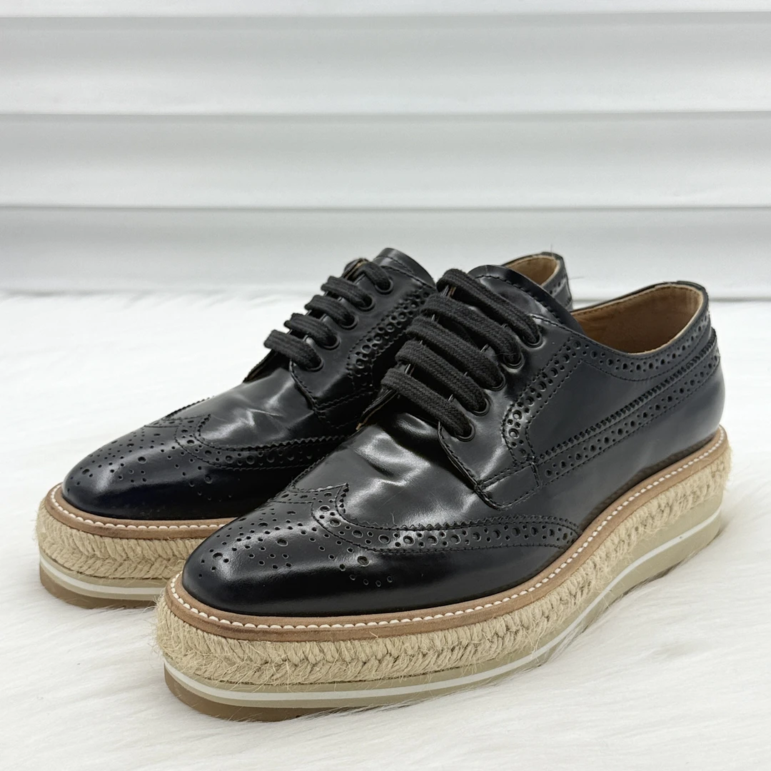 95新 Prada/普拉达 布洛克草编织乐福鞋 37.5码 公价7.7k c0947